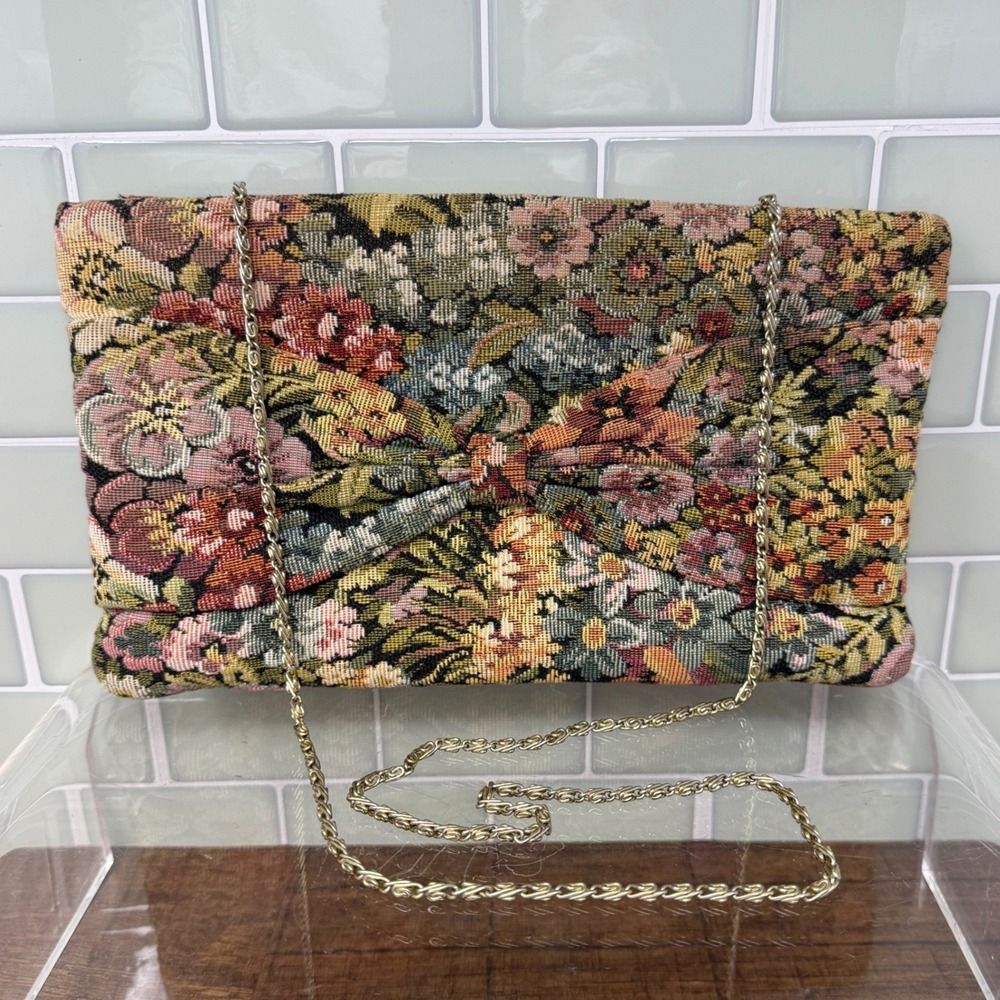 Vintage Fa-Cile Frame Floral Tapestry Bow Convertible Clutch Shoulder Bag